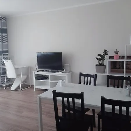 Apartment Mieszkanie Krotki Termin